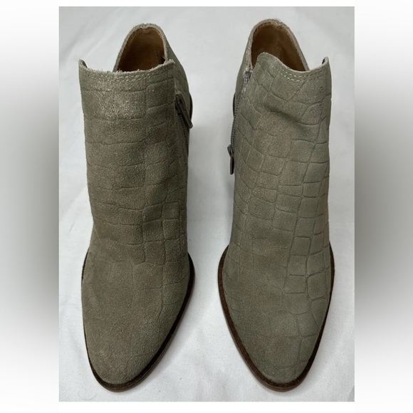 Lucky Brand Saucie Tan Croc Print Suede Ankle boots Women's Size 6m - Picture 6 of 8